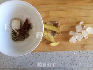 红烧肉焖饭的做法步骤：5