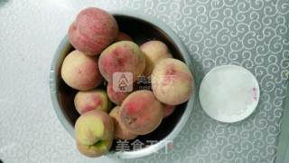 桃罐头的做法步骤：1