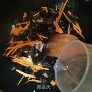 素炒黑木耳的做法步骤：4