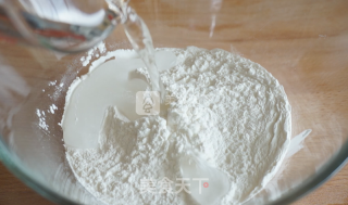 日式冰淇淋雪梅娘(冰淇淋大福)的做法步骤：1