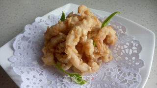 酥脆鱿鱼须的做法步骤：7