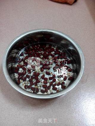 祛湿吧【红豆薏米燕麦粥】的做法步骤：1