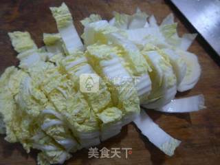 鸡蛋娃娃菜炒米线的做法步骤：3
