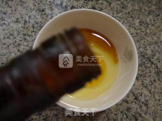 香菇鸡蛋炒五号菜的做法步骤：2