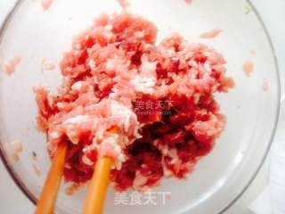 猪肉馅饼的做法步骤：3