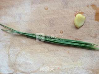 清蒸鳓鱼的做法步骤：1