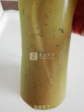 蓝莓酸奶奶昔的做法步骤：6