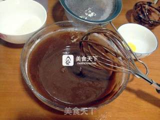 巧克力戚风蛋糕的做法步骤：10
