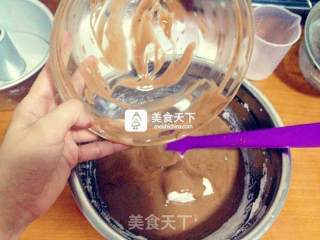 巧克力戚风蛋糕的做法步骤：17