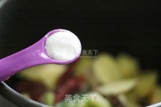 土豆炖牛肉的做法步骤：5