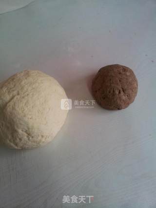 手工豆沙包的做法步骤：1