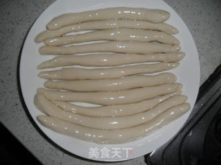酸辣豆芽扯面-----------适合夏天的开胃面的做法步骤：3