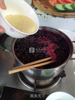 蓝莓果酱的做法步骤：8