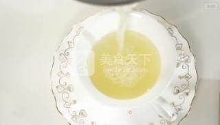 如何简单制作滋润养生水果茶的做法步骤：5