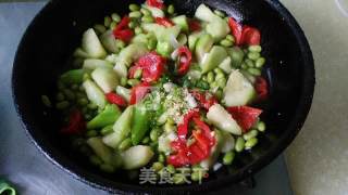 丝瓜毛豆---快手素炒也美味的做法步骤：6
