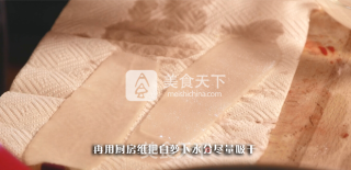 水晶珊瑚卷的做法步骤：4