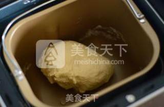 扁桃仁餐包的做法步骤：1