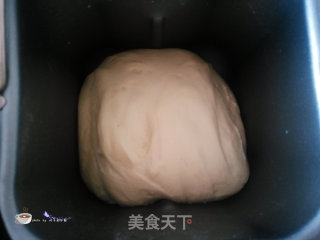 双椒培根披萨的做法步骤：12
