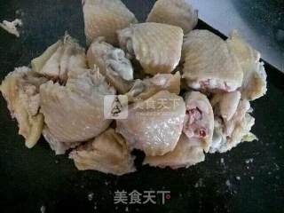 板栗烧鸡翅的做法步骤：4