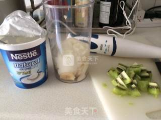水果撞酸奶的做法步骤：3