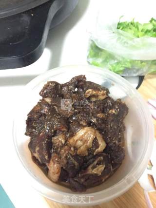 家常炒烤肉的做法步骤：3