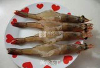 浓缩车打芝士酱大虾的做法步骤：1