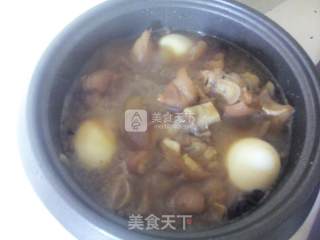 酱焖猪蹄的做法步骤：8