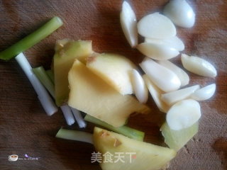 麻辣牛肉干的做法步骤：2