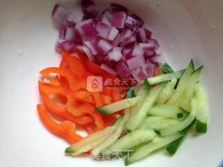 肉酱拌面的做法步骤：1