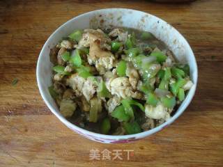 夏日里的凉拌面——手擀尖椒鸡蛋酱拌面的做法步骤：15