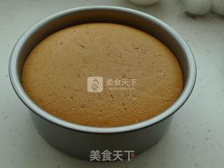 八寸戚风蛋糕的做法步骤：10