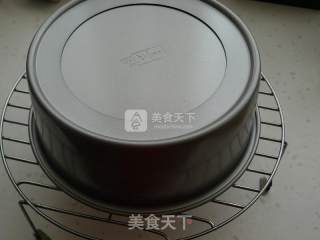 八寸戚风蛋糕的做法步骤：11