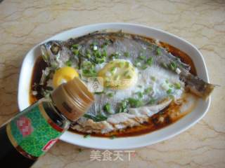 咸蛋蒸黄鱼的做法步骤：7
