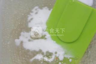 清甜软滑，好吃不腻的甜点——椰汁西米糕的做法步骤：3