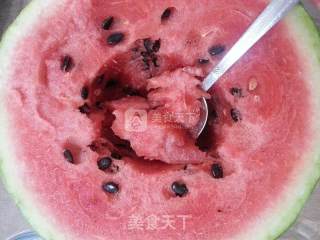 西瓜冰饮的做法