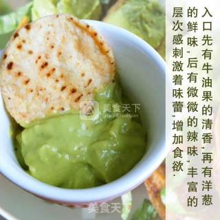 牛油果酱玉米片的做法步骤：1