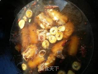 胡萝卜炖排骨的做法步骤：9