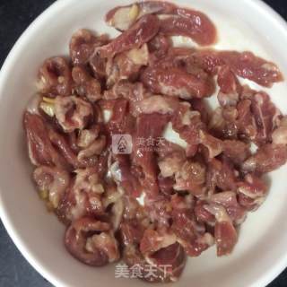 肉片通心粉的做法步骤：1