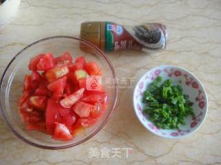 番茄肉酱面的做法步骤：2