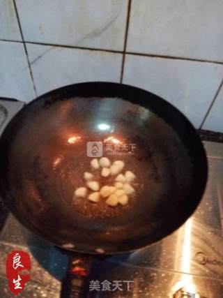 农家小菜—三椒牛蛙的做法步骤：9
