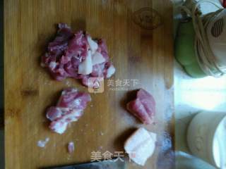 冬瓜丸子肉末汤的做法步骤：1