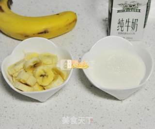 香蕉奶的做法步骤：1
