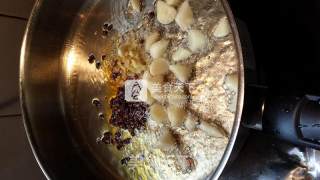 麻辣鸭脖的做法步骤：11