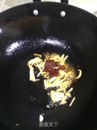 干煸茶树菇的做法步骤：8