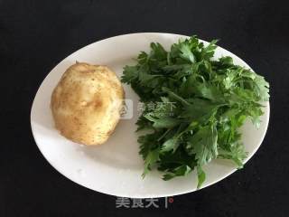 土豆丝芹菜叶汤的做法步骤：1