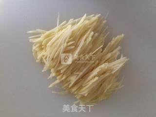 土豆丝芹菜叶汤的做法步骤：2