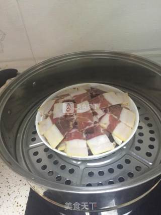 杏鲍菇蒸火腿的做法步骤：3