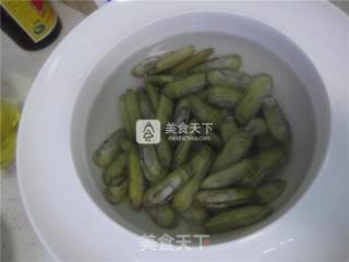 韭菜炒蛏的做法步骤：1
