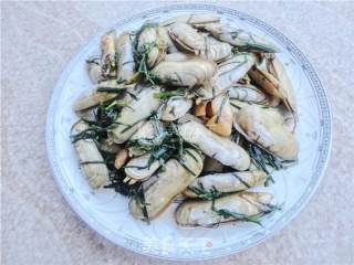 韭菜炒蛏的做法步骤：7