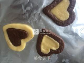 双色心形饼干的做法步骤：9